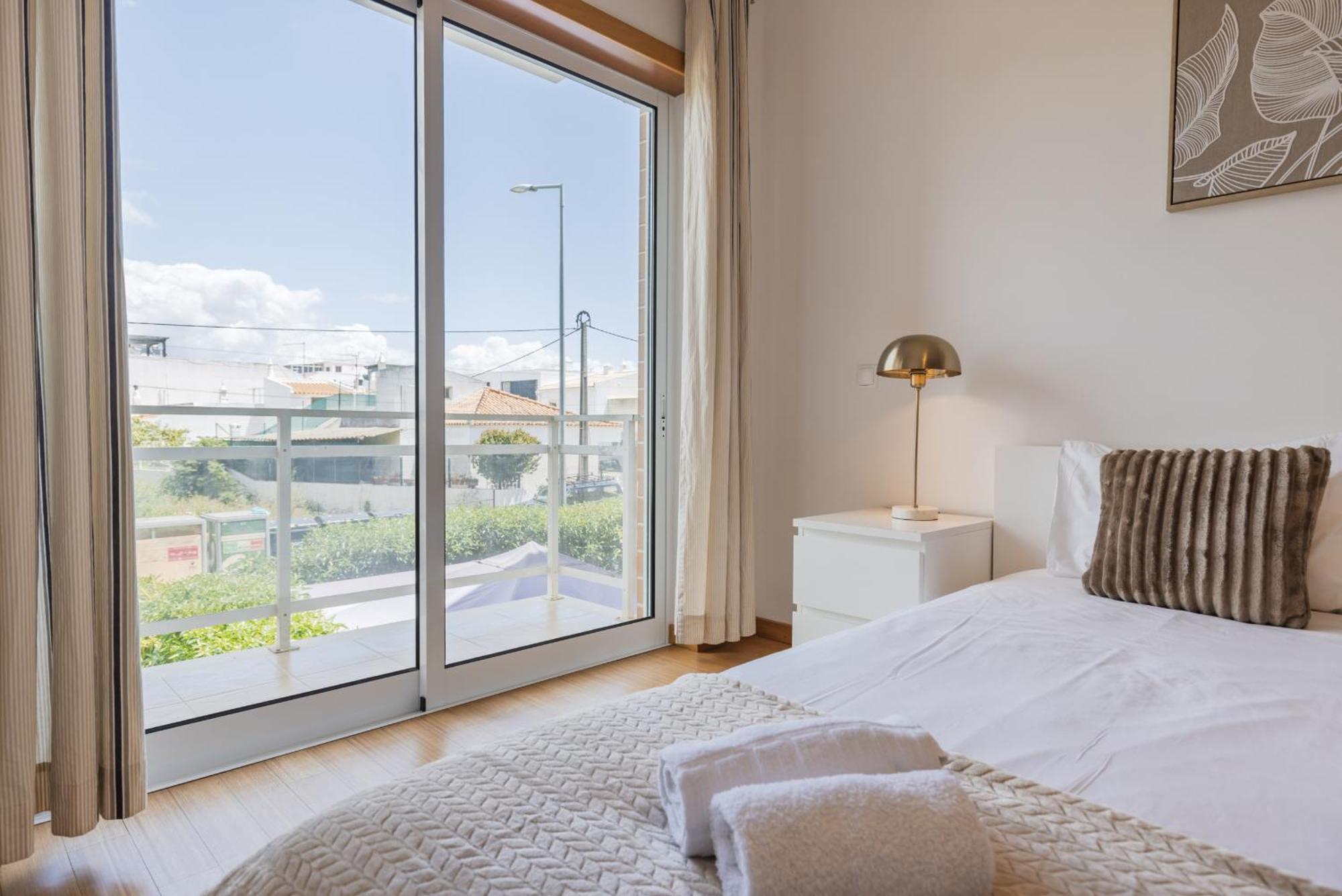 2 Bedroom Relax In Alvor By Innkeeper Екстер'єр фото